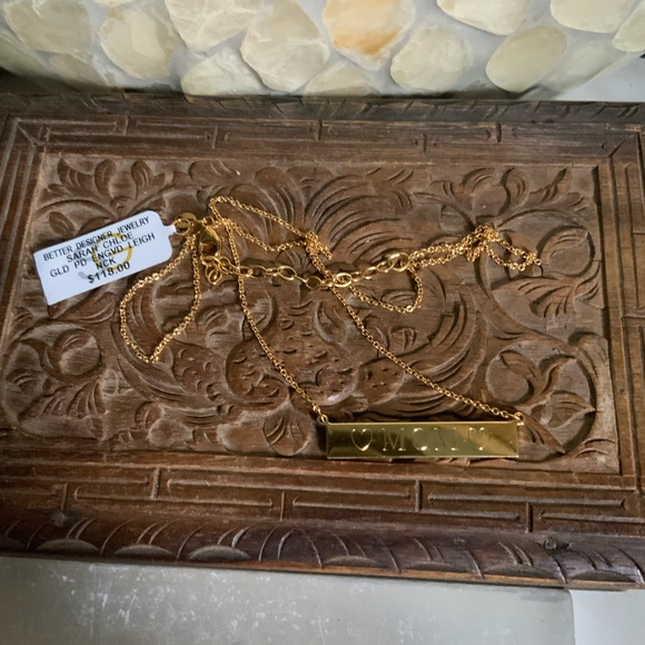 Sarah Chloe Mom Bar Necklace - Picture 3 of 11